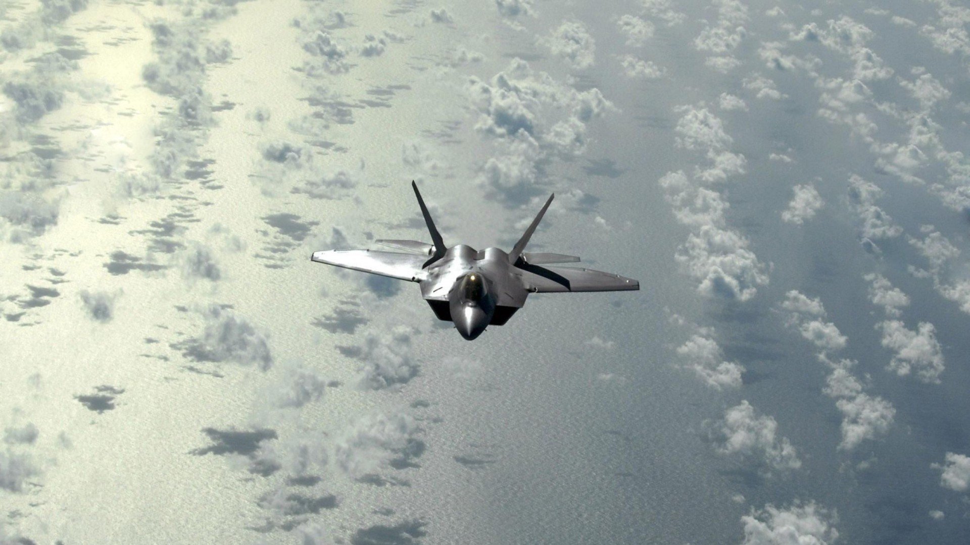 “校园足球大赛激烈角逐,发现未来潜力新秀”,校园足球比赛规则介绍