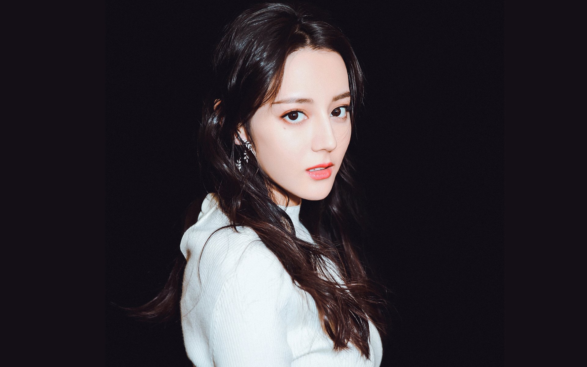 部落冲突王者之战激烈开启,策略布局比拼智慧,部落冲突王重要吗