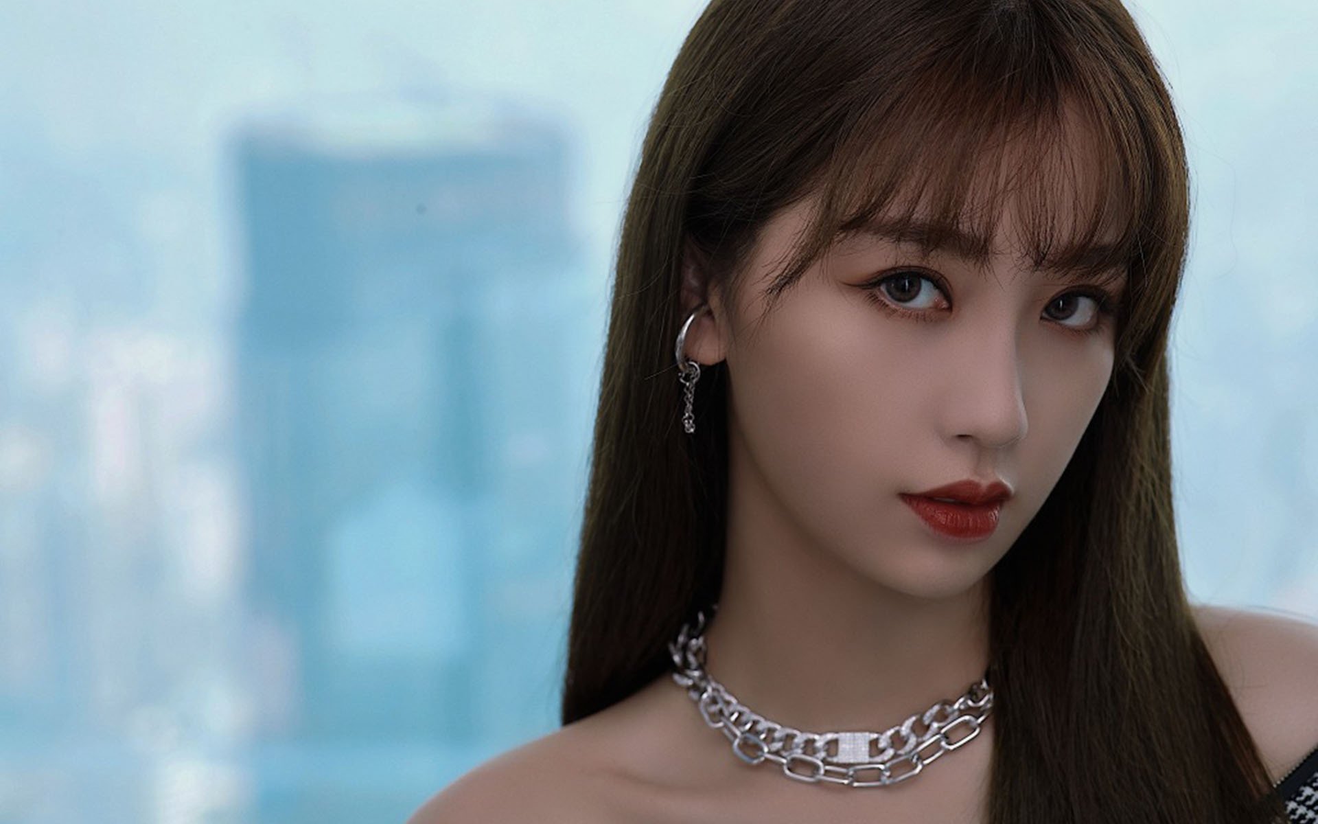 是否应统计助理教练独立调整胜率数据，球员兼助理教练